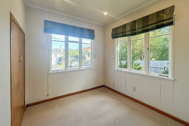 Photo of property in 6 Ridout Street, Maeroa, Hamilton, 3200