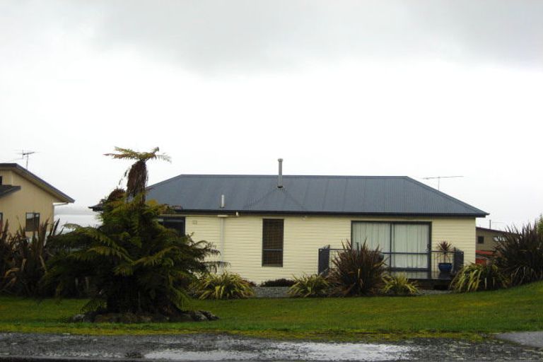 Photo of property in 77 Ahau Street, Moana, 7872