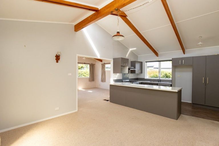 Photo of property in 36 Pipiroa Road, Ngatea, 3503