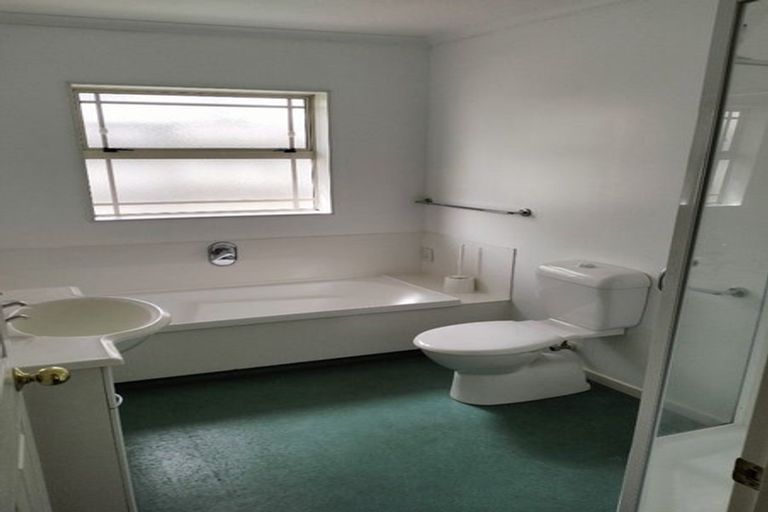 Photo of property in 31a Heretaunga Square, Silverstream, Upper Hutt, 5019