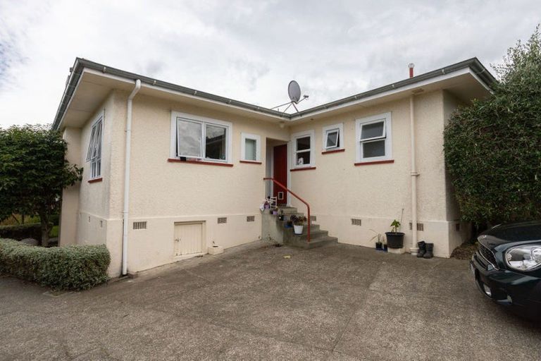 Photo of property in 4 Albert Street, Dannevirke, 4930