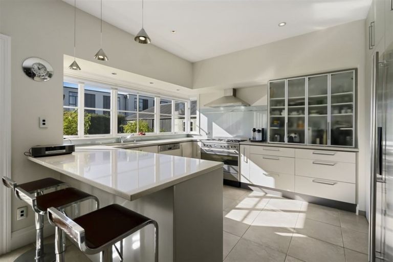 Photo of property in 28 Browns Road, St Albans, Christchurch, 8014