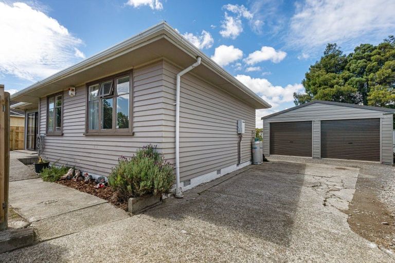 Photo of property in 9 Lewis Place, Highbury, Palmerston North, 4412