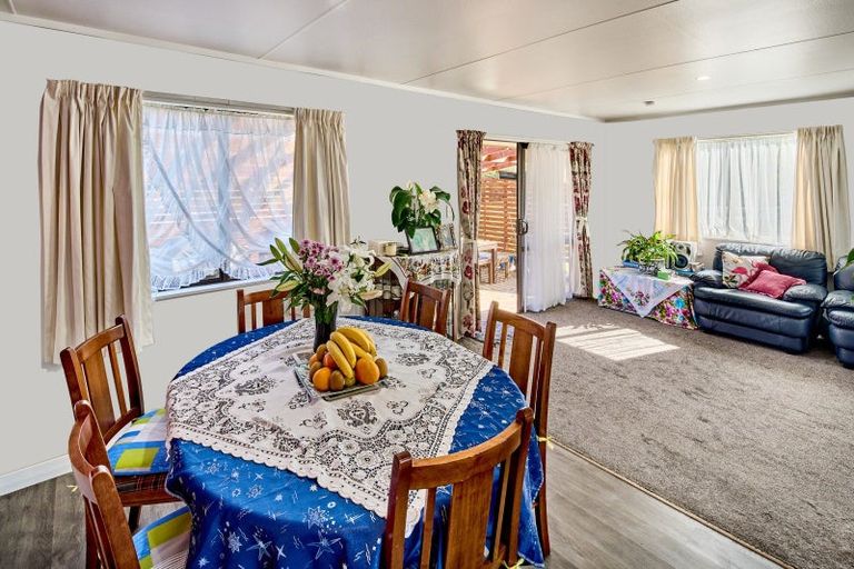 Photo of property in 2 Wellington Road, Wainuiomata, Lower Hutt, 5014