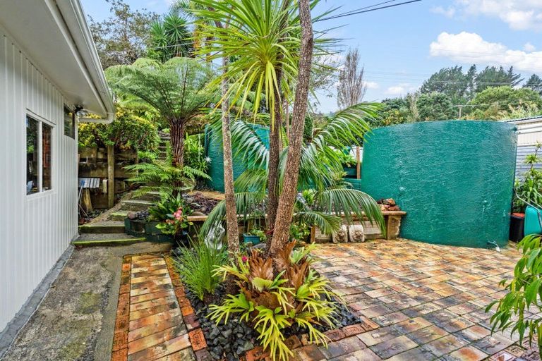 Photo of property in 6 Waikaraka Beach Road, Tamaterau, Whangarei, 0174