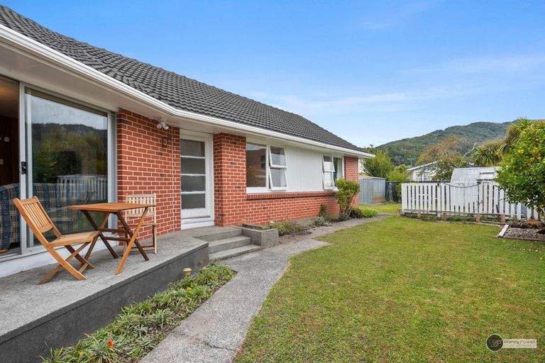 Photo of property in 19 Konini Street, Wainuiomata, Lower Hutt, 5014