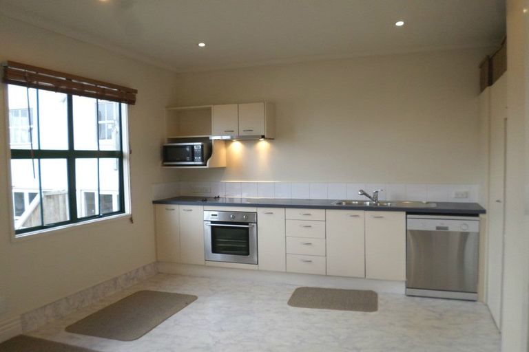 Photo of property in 20/5 Malcolm Lane, Thorndon, Wellington, 6011