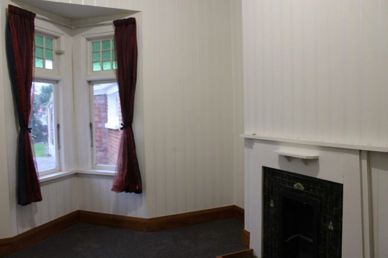 Photo of property in 291 Tay Street, Turnbull Thomson Park, Invercargill, 9810