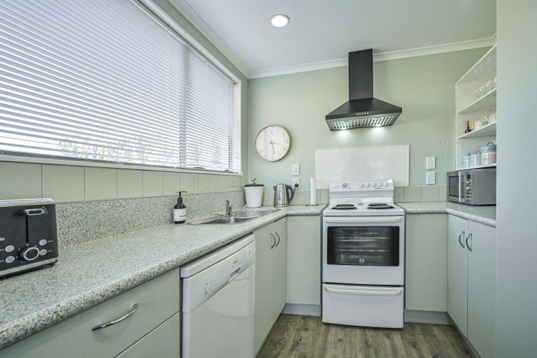 Photo of property in 47 Equestrian Lane, Bridge Pa, Hastings, 4175