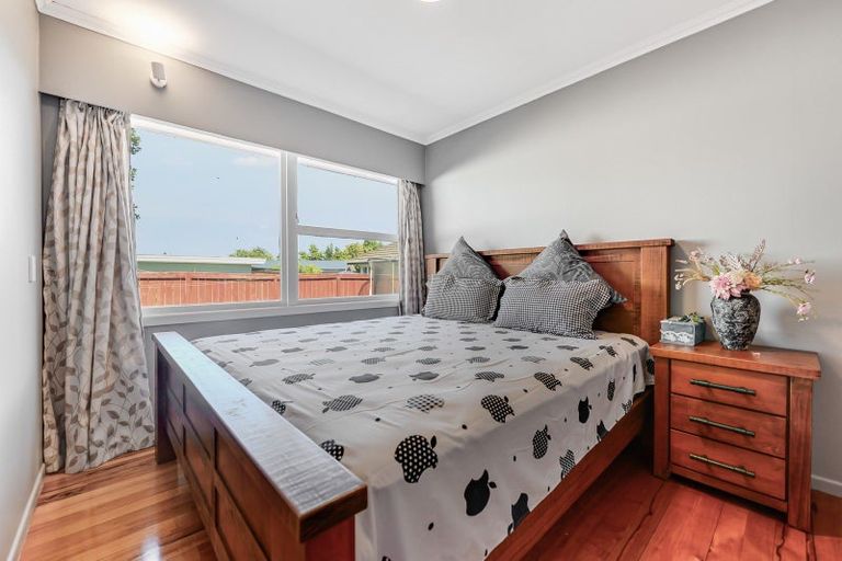 Photo of property in 51 Sandwich Road, St Andrews, Hamilton, 3200