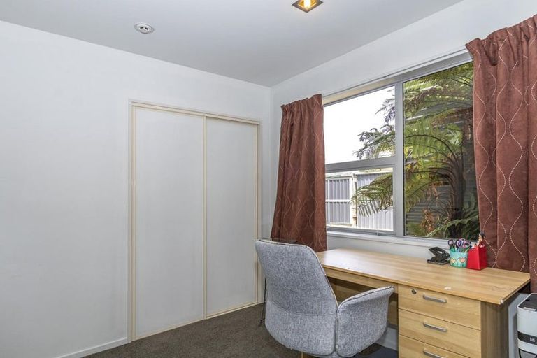 Photo of property in 29a Division Street, Riccarton, Christchurch, 8041