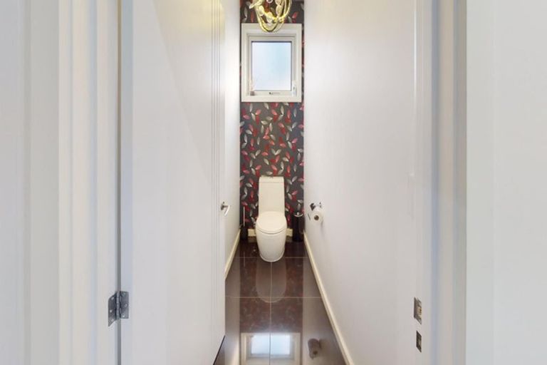 Photo of property in 1122 Rangiotu Road, Rangiotu, Palmerston North, 4477