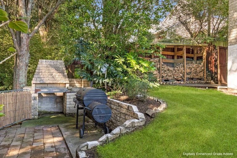 Photo of property in 8 Deodar Place, Totara Heights, Auckland, 2105