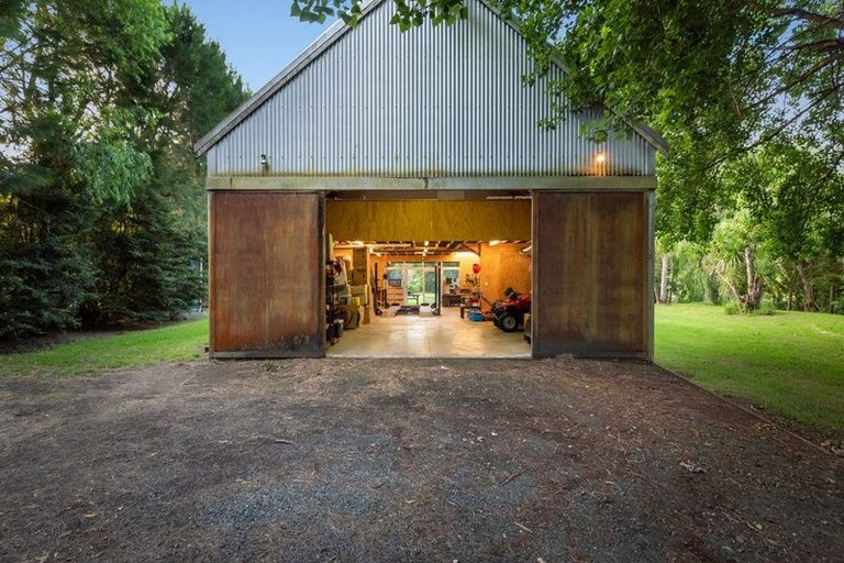 Photo of property in 102 Blackbridge Road, Dairy Flat, Albany, 0794