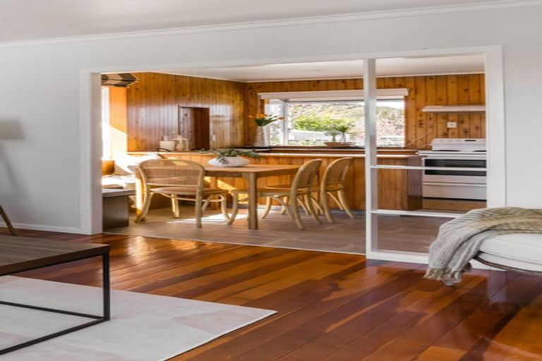 Photo of property in 60 Southsea Crescent, Silverdale, Hamilton, 3216