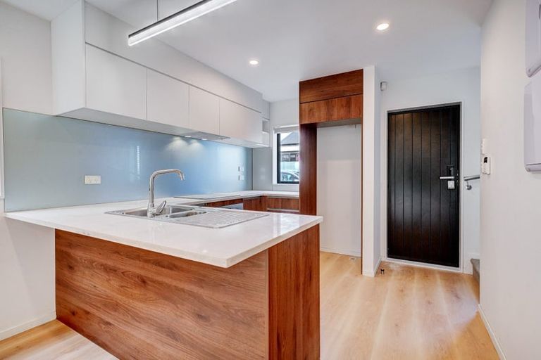 Photo of property in 14/237 Swanson Road, Henderson, Auckland, 0610