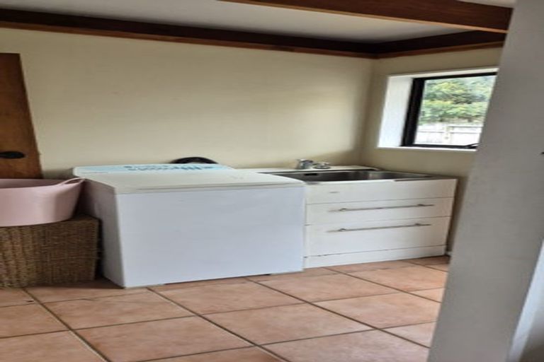 Photo of property in 9 Churchill Terrace, Waiuku, 2123