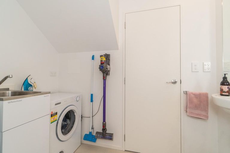 Photo of property in 78 Whenuapai Drive, Whenuapai, Auckland, 0618