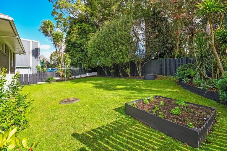 Photo of property in 10 Kavanagh Place, Opaheke, Papakura, 2113
