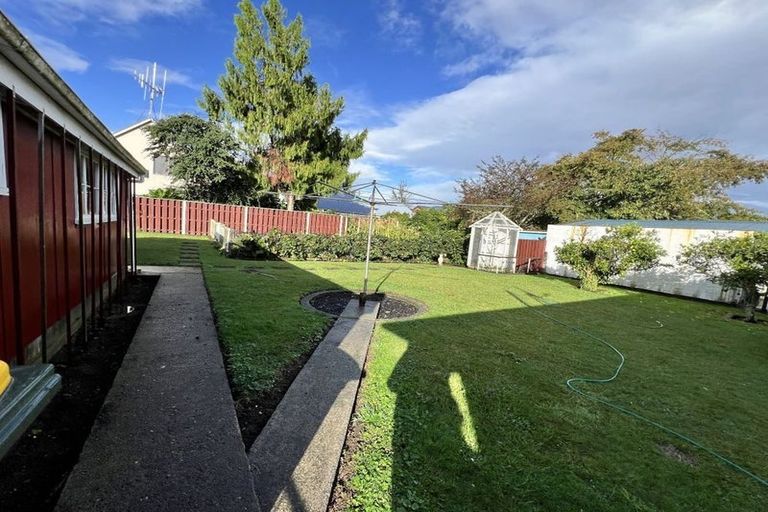 Photo of property in 28 Liston Crescent, Hillcrest, Hamilton, 3216