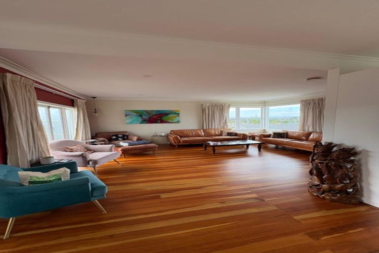 Photo of property in 55 Coronation Road, Hillcrest, Auckland, 0627