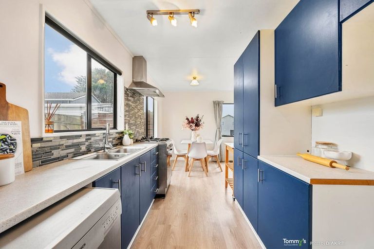 Photo of property in 32 Nassau Avenue, Grenada North, Wellington, 5028