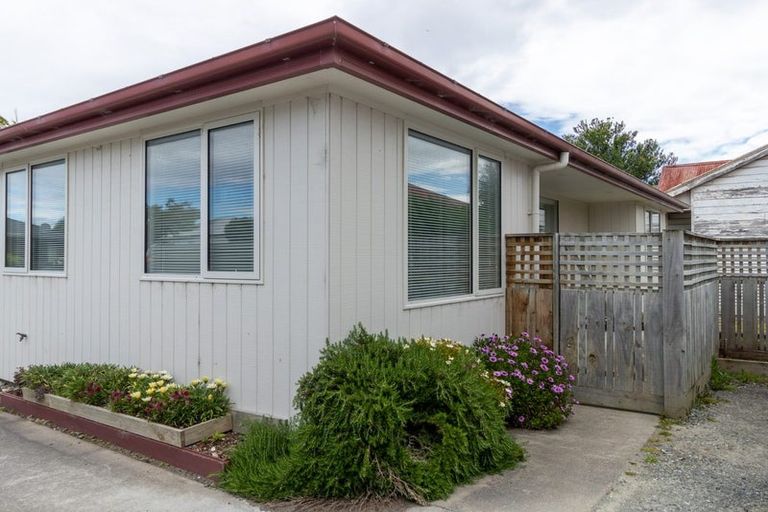 Photo of property in 18 Lowe Street, Avenal, Invercargill, 9810