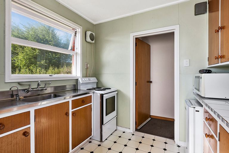 Photo of property in 42 Glenpark Avenue, Mornington, Dunedin, 9011