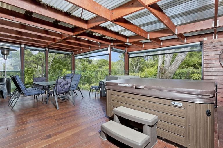 Photo of property in 15 Hobson Heights Road, Lucas Heights, Auckland, 0632