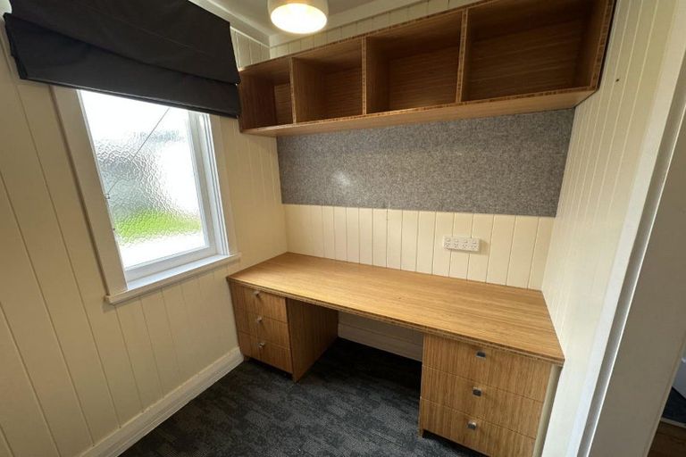 Photo of property in 3 Florence Avenue, Palmerston North, 4410