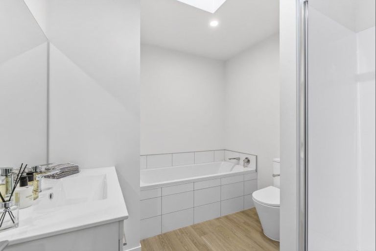 Photo of property in Northlake, 19 Mount Nicholas Avenue, Wanaka, 9305