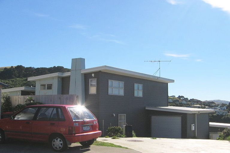 Photo of property in 13a Marjory Close, Broadmeadows, Wellington, 6035