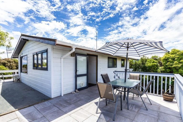 Photo of property in 5 Mahuta Road, Waitahanui, Taupo, 3378