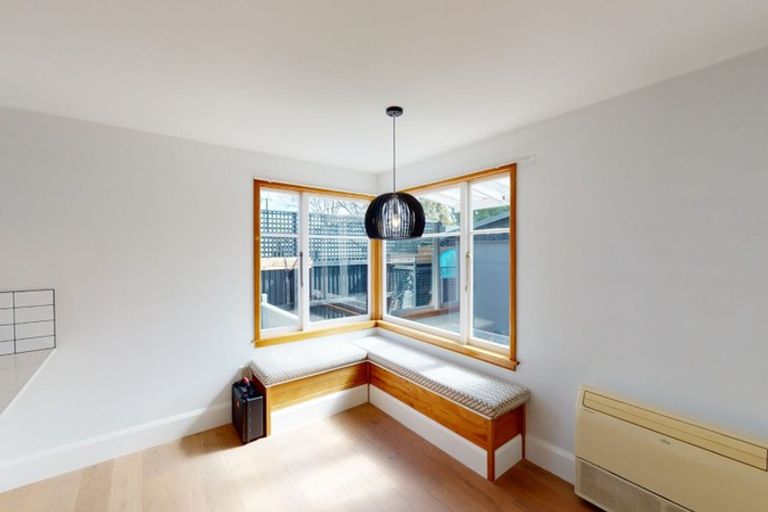 Photo of property in 207 Westminster Street, Mairehau, Christchurch, 8013