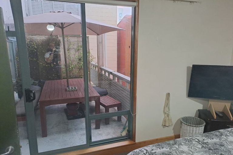 Photo of property in First House Apartments, 3/4 Frederick Street, Te Aro, Wellington, 6011