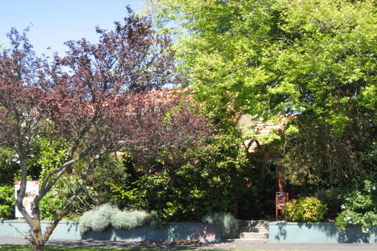 Photo of property in 39 Arlington Street, Burnside, Christchurch, 8053