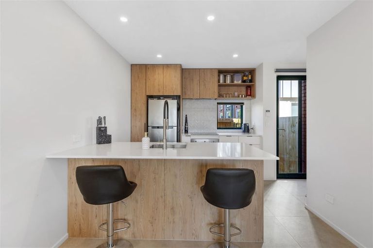 Photo of property in 4/80 Milton Street, Somerfield, Christchurch, 8024