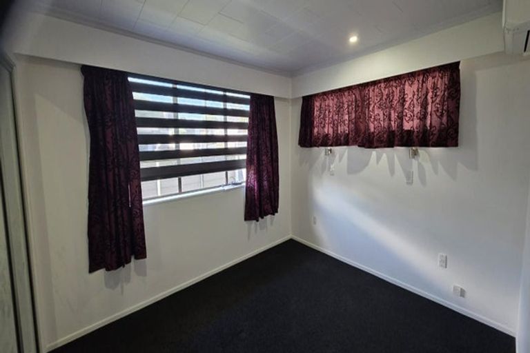 Photo of property in 7 Poplar Grove, Whalers Gate, New Plymouth, 4310