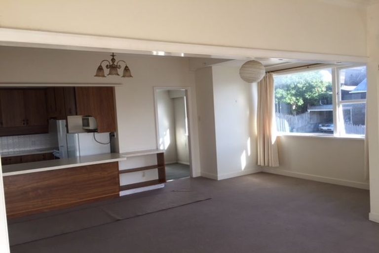 Photo of property in 87 Majoribanks Street, Mount Victoria, Wellington, 6011