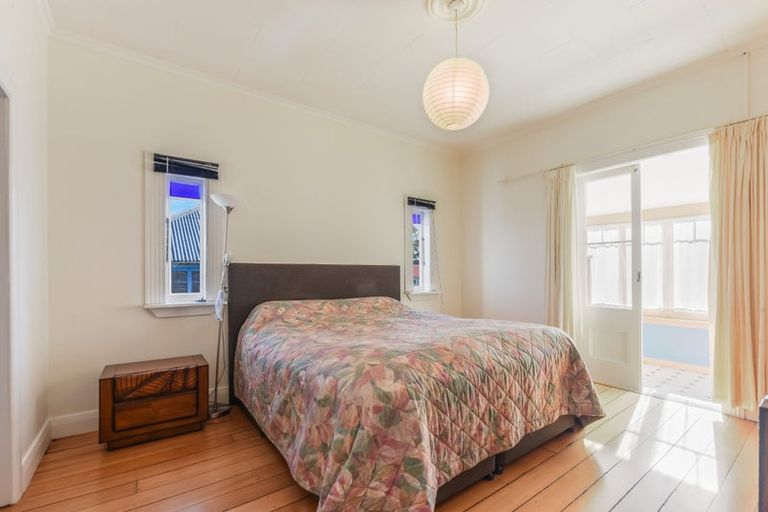 Photo of property in 344 Hardy Street, Nelson, 7010