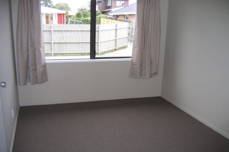 Photo of property in 2/7 Domain Road, Weymouth, Auckland, 2103