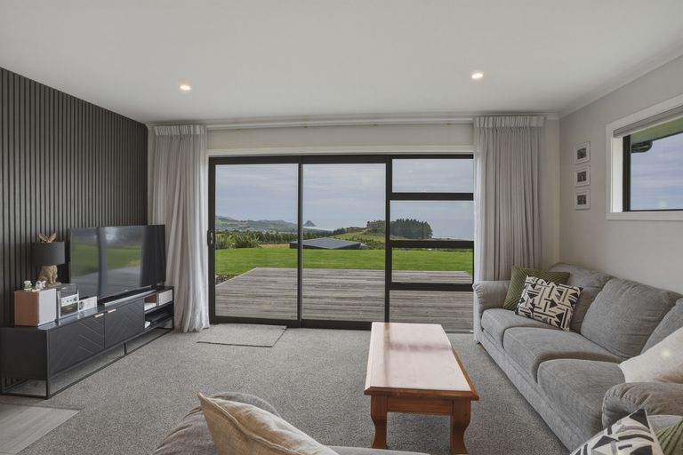 Photo of property in 212 Mcmaster Road, Saddle Hill, Dunedin, 9076