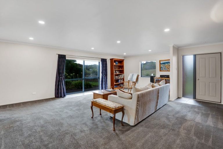 Photo of property in 210 Standish Road, Toko, Stratford, 4392