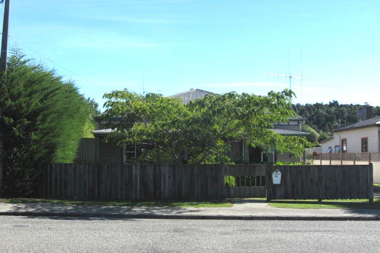 Photo of property in 52 Wilson Street, Geraldine, 7930