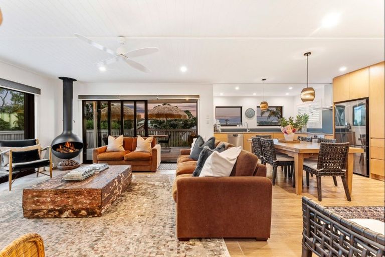 Photo of property in 19 Dunbar Road, Point Wells, Warkworth, 0986