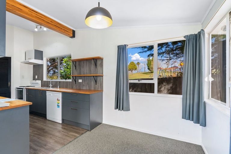 Photo of property in 42 Kohe Street, Parahaki, Whangarei, 0112