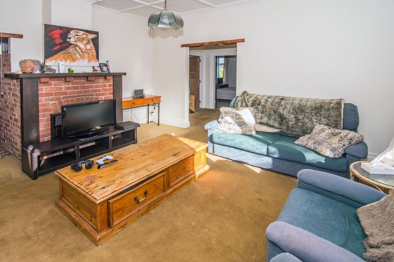 Photo of property in 16 Upper Plain Road, Masterton, 5810