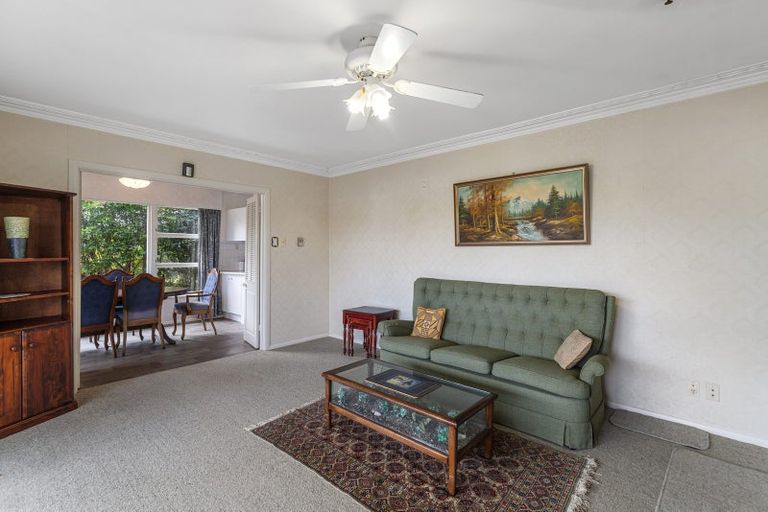 Photo of property in 22 Sutton Crescent, Hillcrest, Hamilton, 3216