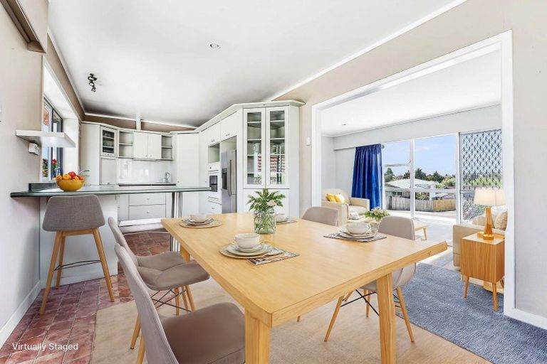 Photo of property in 14 Ross View Terrace, Dinsdale, Hamilton, 3204