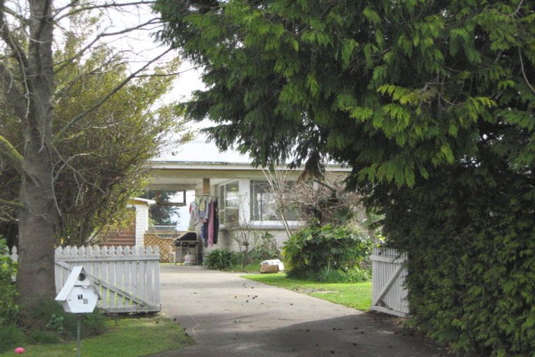 Photo of property in 16 Mangarau Crescent, Havelock North, 4130